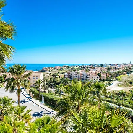 Malibu Jacuzzi Penthouse By Costarentals - Ref 242 Apartment