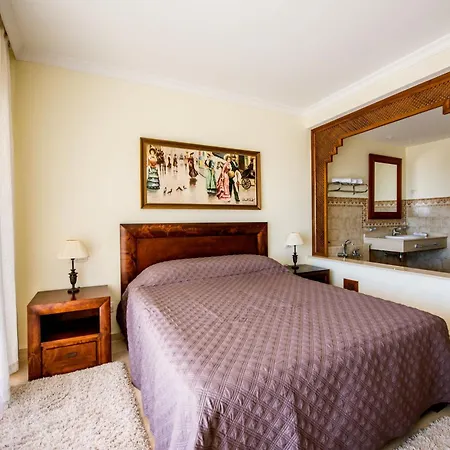 Malibu Jacuzzi Penthouse By Costarentals - Ref 242 Apartment *