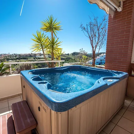 Malibu Jacuzzi Penthouse By Costarentals - Ref 242 *